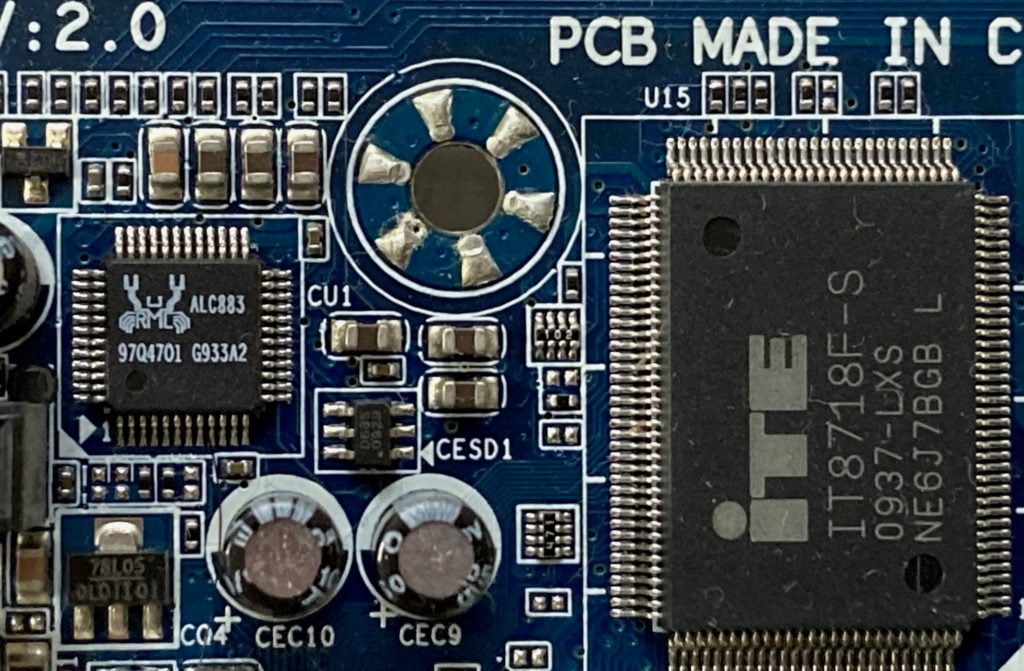 画像に alt 属性が指定されていません。ファイル名: 半導体：３-1-1024x671.jpg